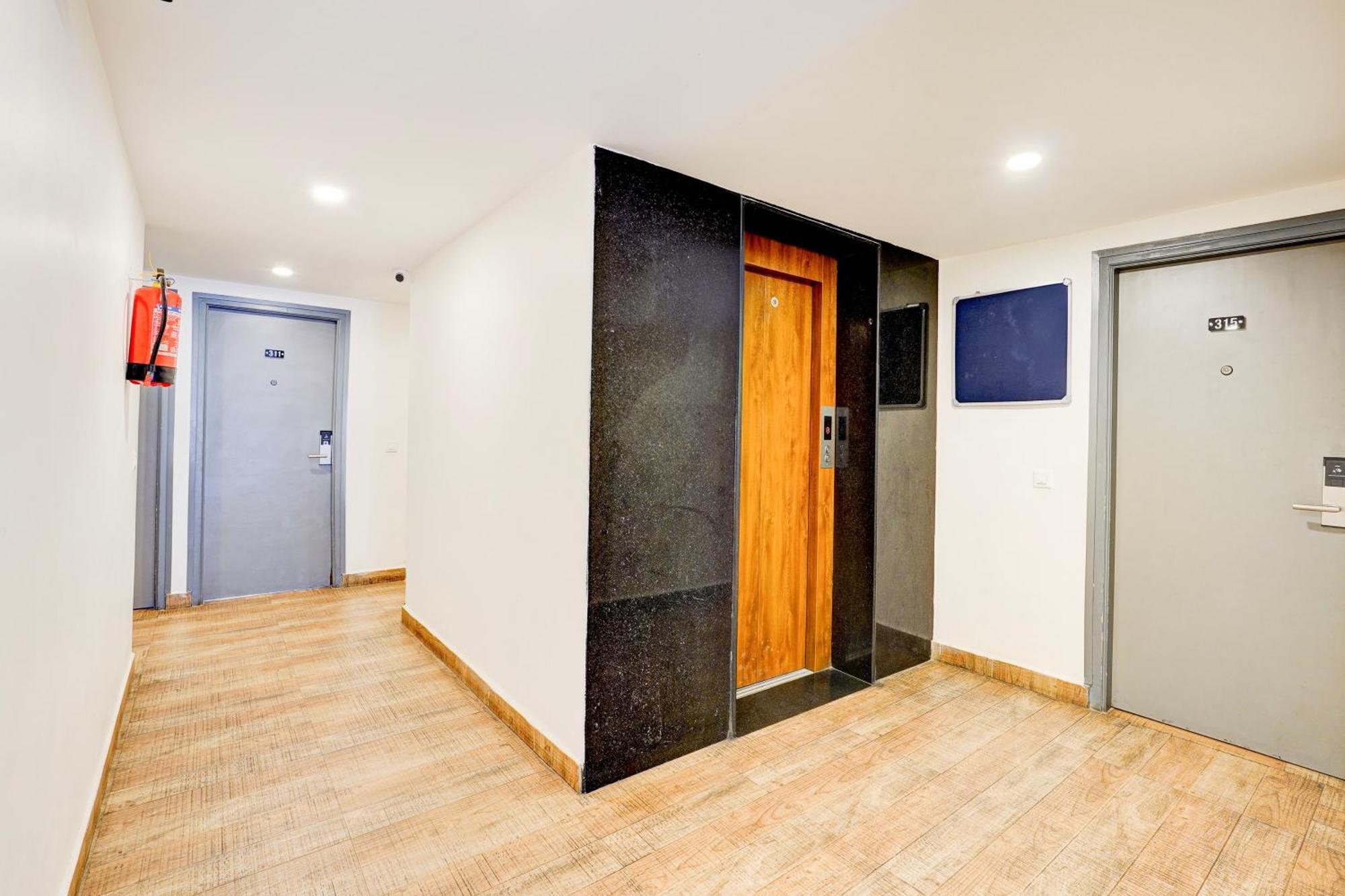 Super Townhouse Tirupati酒店 外观 照片
